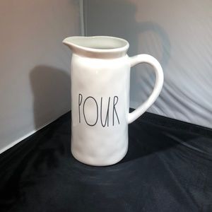 Raw Dunn Pour Pitcher Vase - Perfect for Brunch 🆕